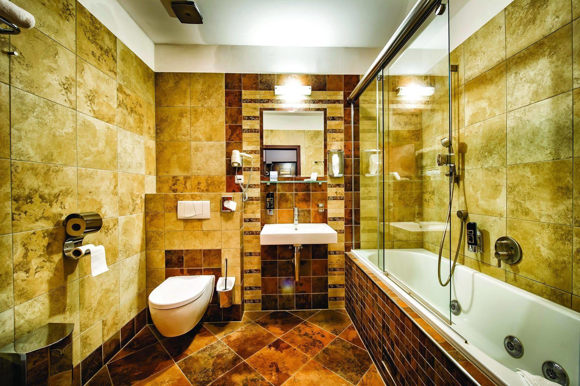 Hotel Sobota Попрад Екстер'єр фото